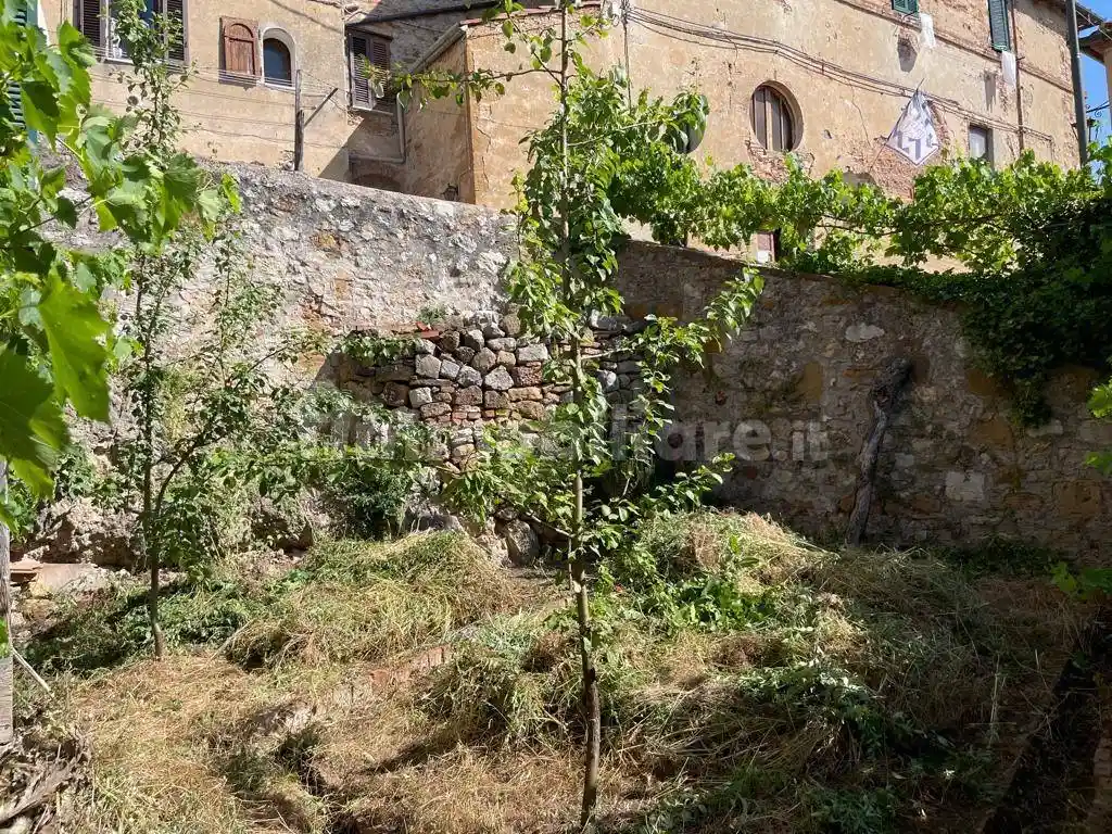 Casa indipendente in vendita a Trequanda
