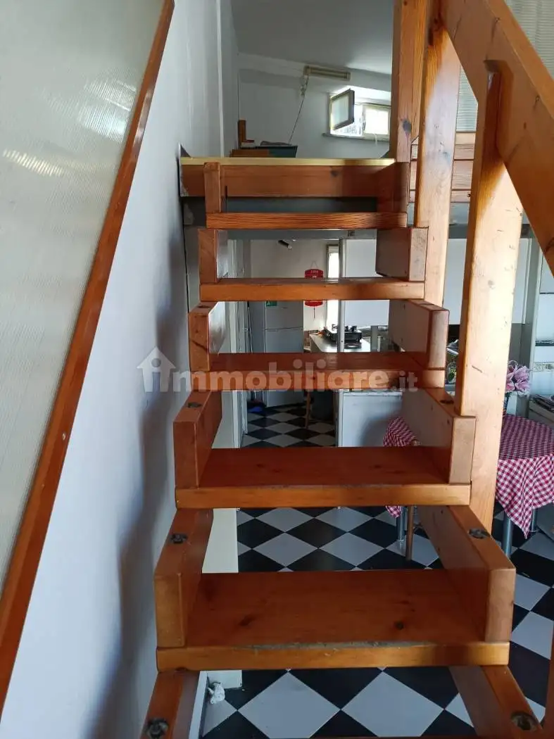 Appartamento in vendita a Napoli