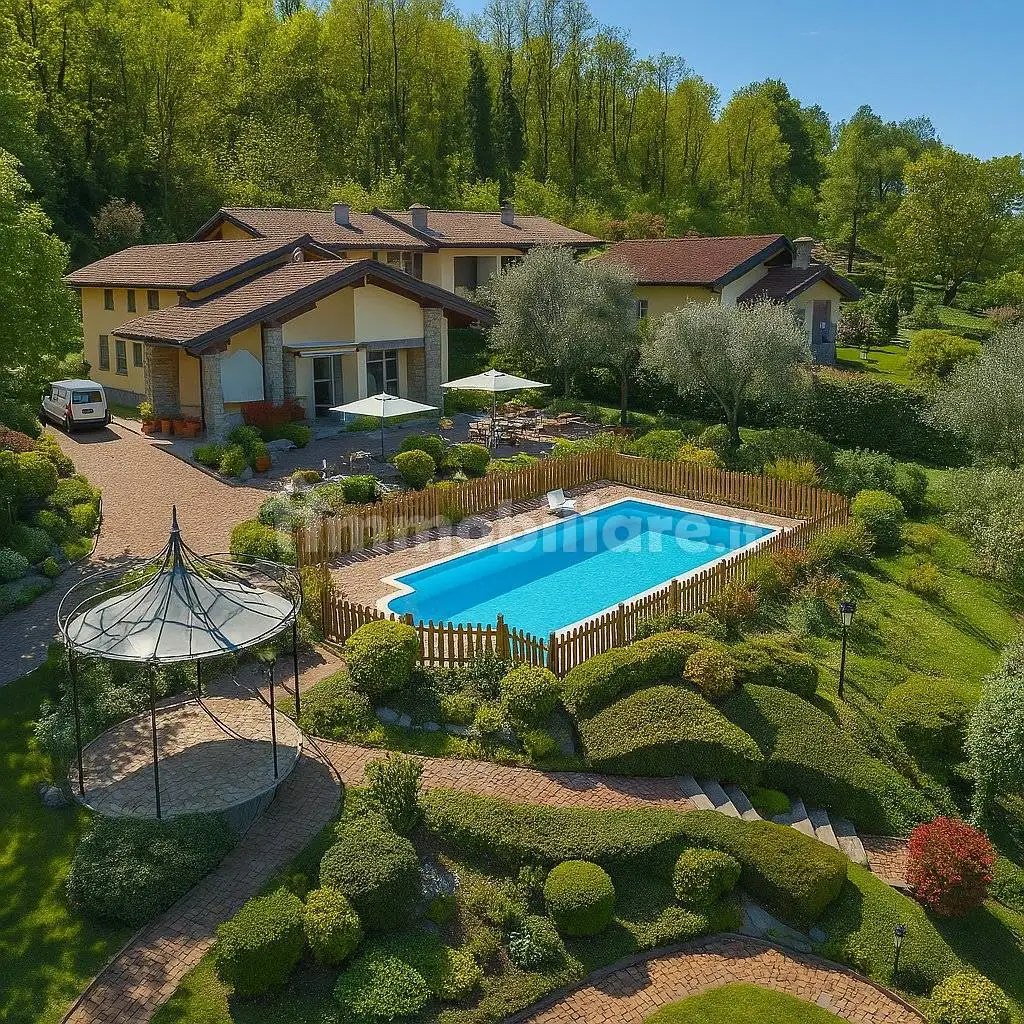 Villa in affitto a Besozzo