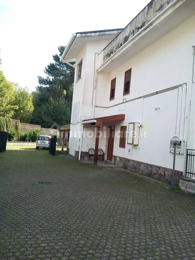 Villa in vendita a Giffoni Sei Casali