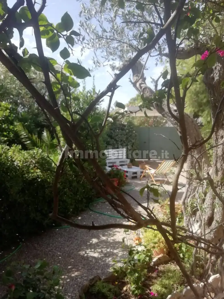 Villa in vendita a Brindisi