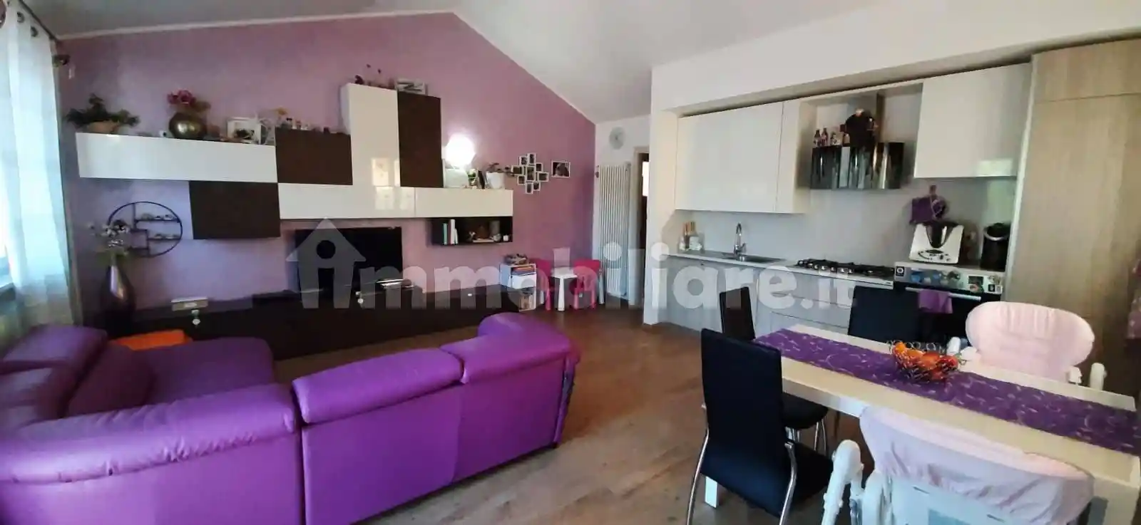 Appartamento in vendita a Follo