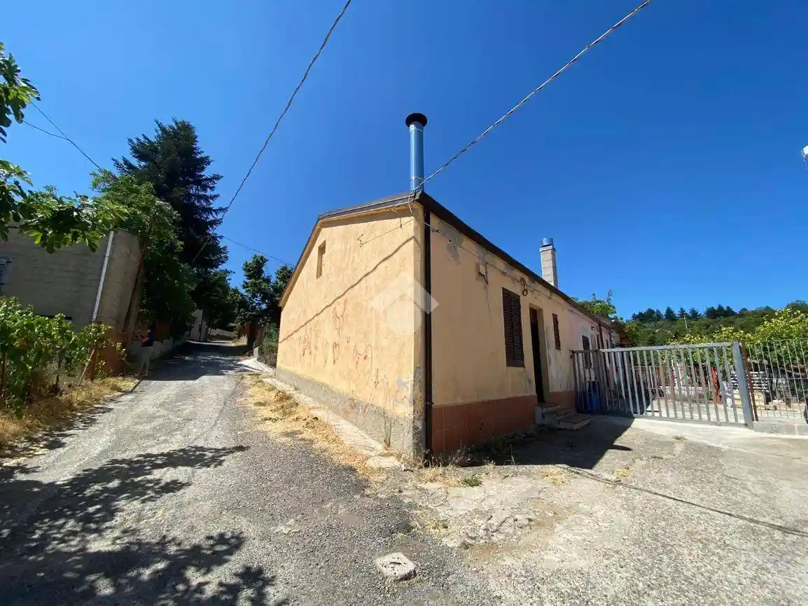 Casa indipendente in vendita a Corigliano-Rossano