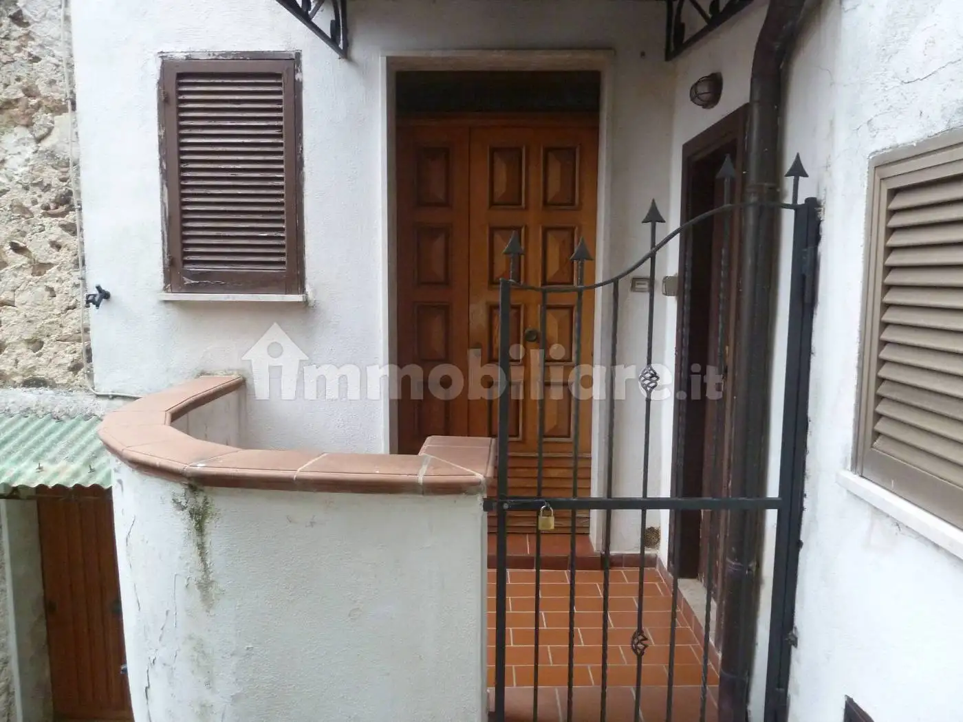 Appartamento in vendita a Turania