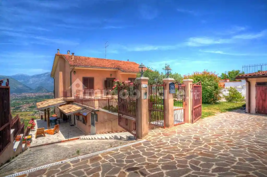 Villa in vendita a Arpino