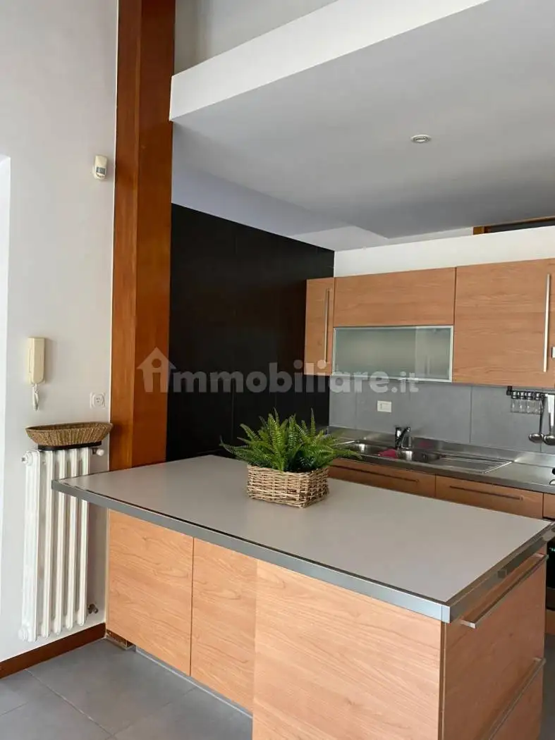 Appartamento in affitto a Giovinazzo