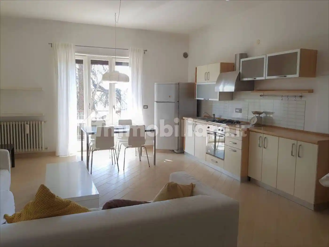 Appartamento in affitto a Salerno