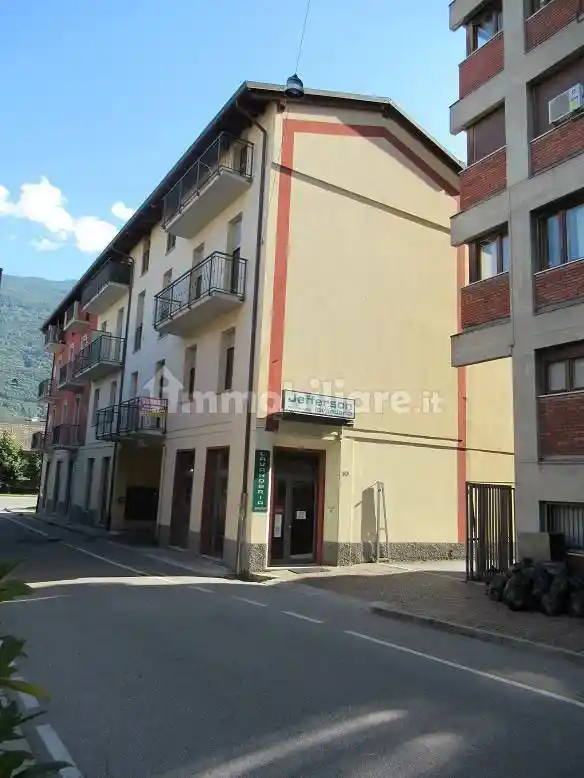 Appartamento in vendita a Sondrio