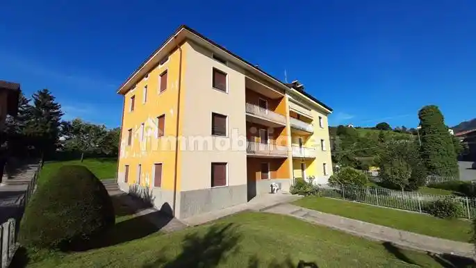 Casa indipendente in vendita a Zogno