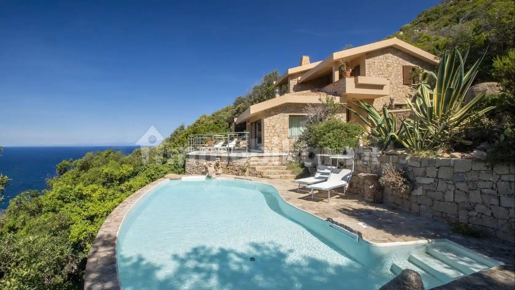 Villa in vendita a Trinità d'Agultu e Vignola