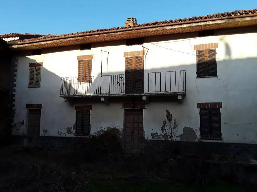 Casa indipendente in vendita a Chiusano d'Asti