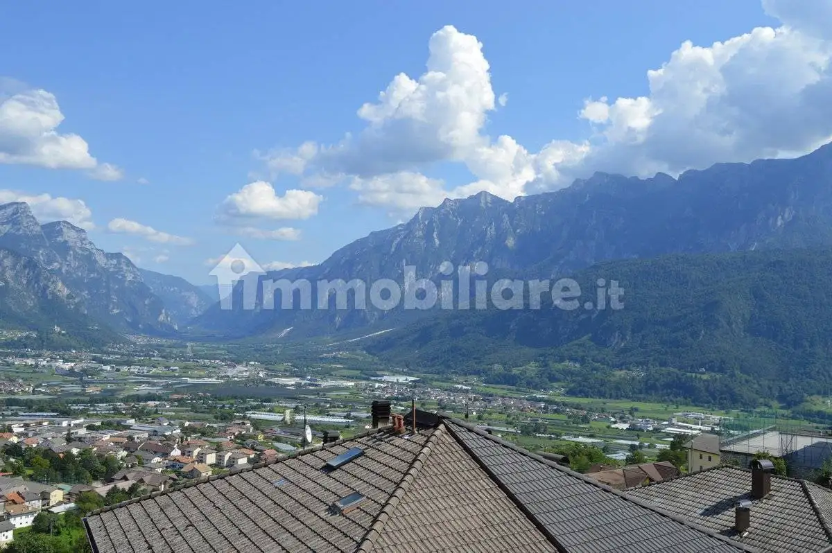 Casa indipendente in vendita a Telve di Sopra