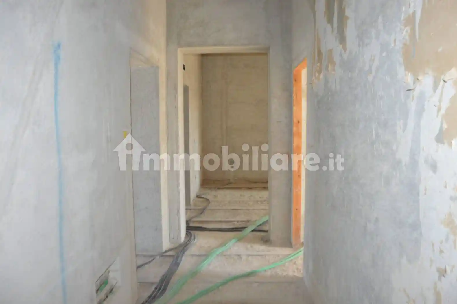 Trilocale piazza Umberto I, Atripalda - foto 2