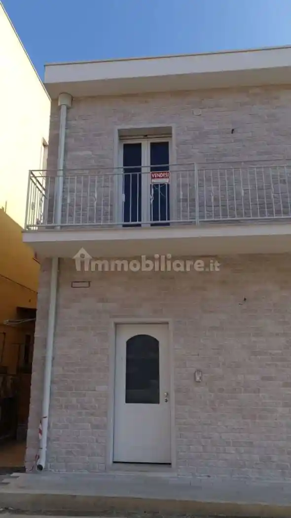 Appartamento in vendita a Lesina