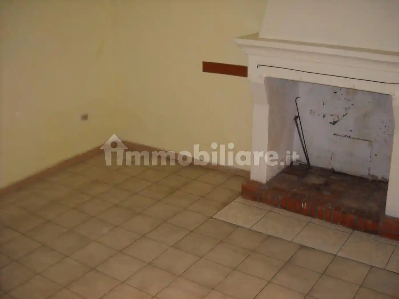 Appartamento in vendita a Guardialfiera