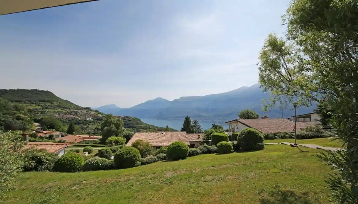 Villa in vendita a Tignale