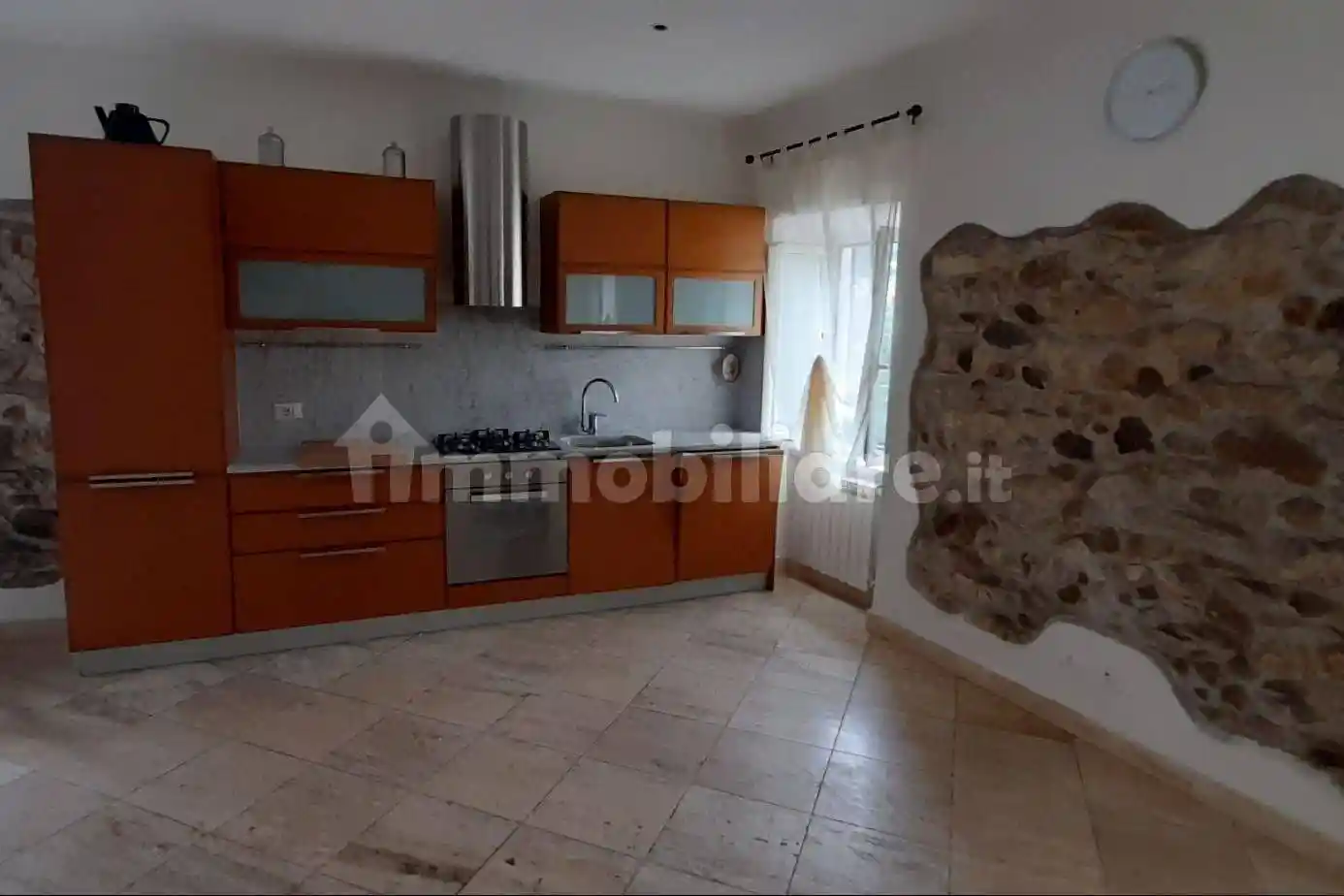 Appartamento in vendita a Carrara