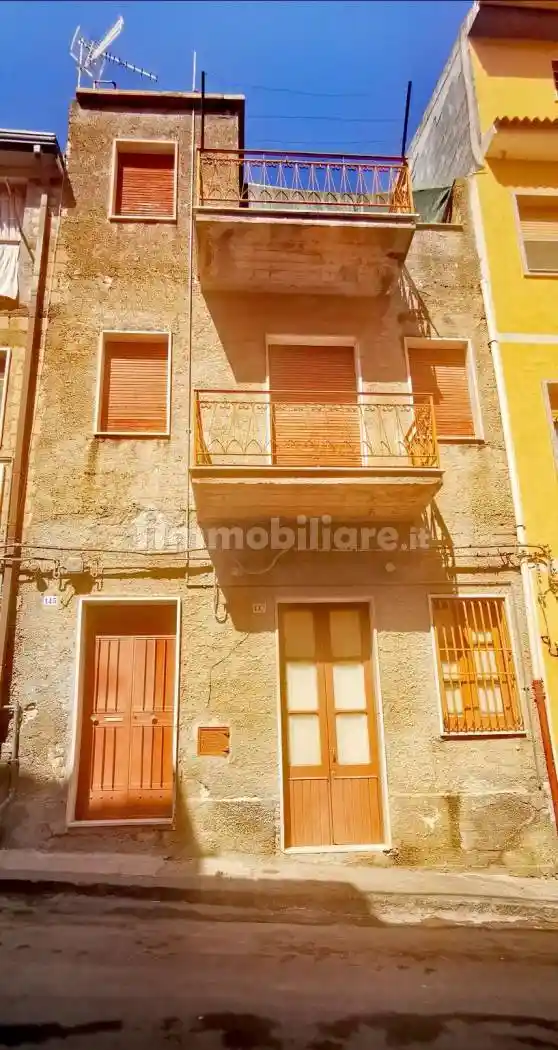 Casa indipendente in vendita a Ramacca
