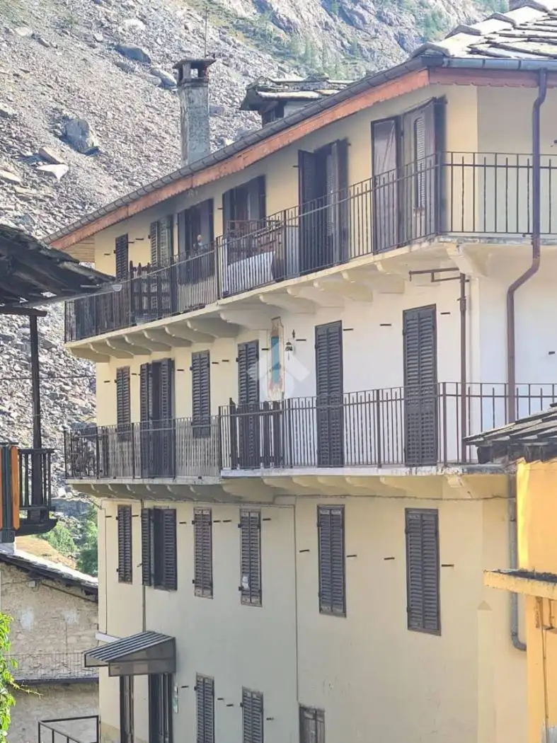 Quadrilocale Fraz. Cornetti 51, Centro, Balme - foto 2