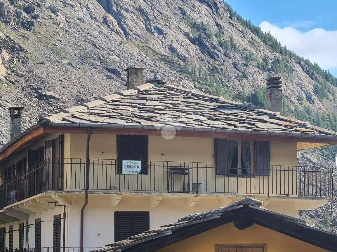 Quadrilocale Fraz. Cornetti 51, Centro, Balme - foto 3