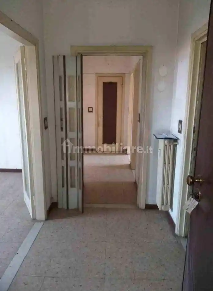 Appartamento all'asta via Luigi Chiarelli 12, Milano - foto 3