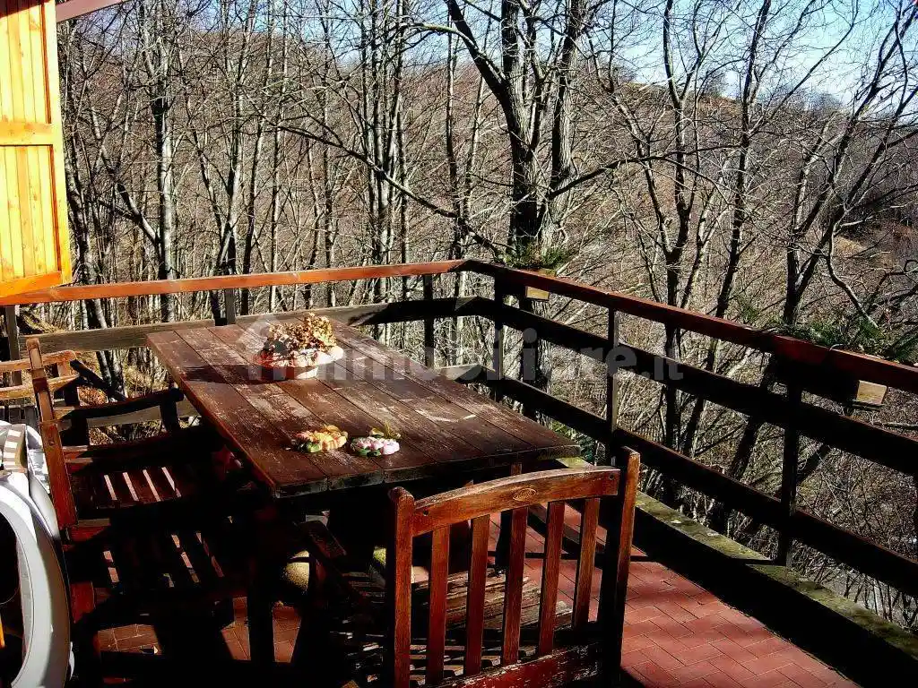 Casa indipendente in vendita a Zeri