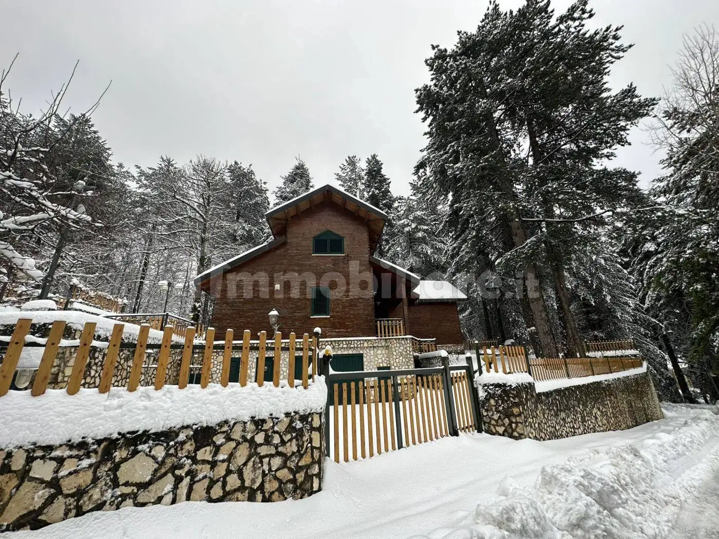 Rustico - Casale in vendita a Taverna