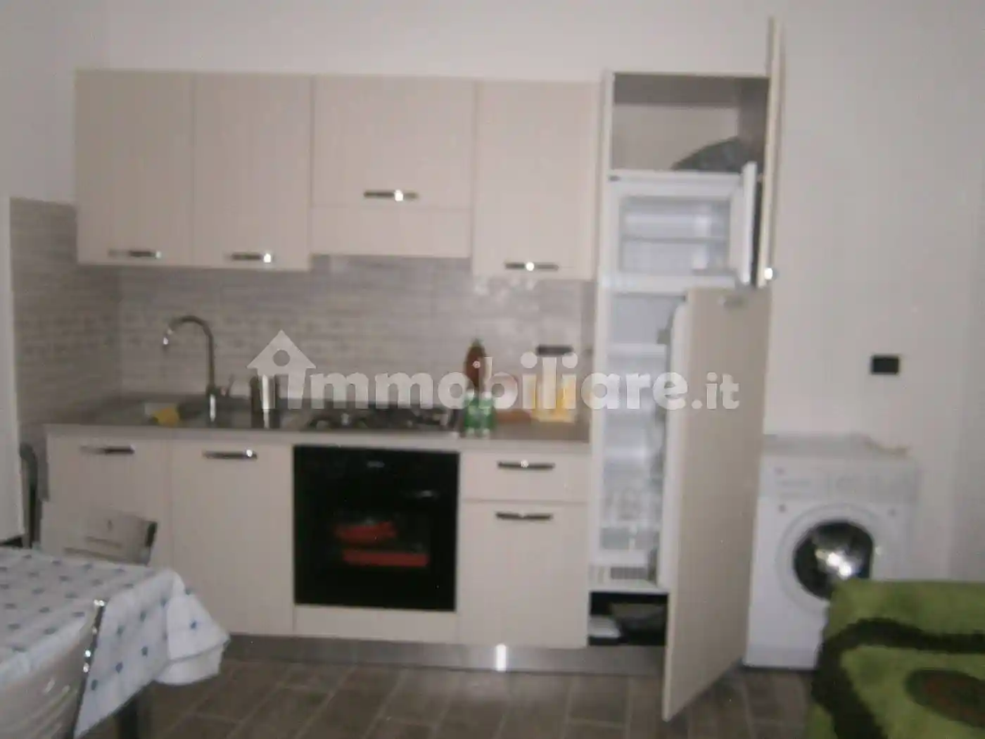 Casa indipendente in affitto a Cirò Marina