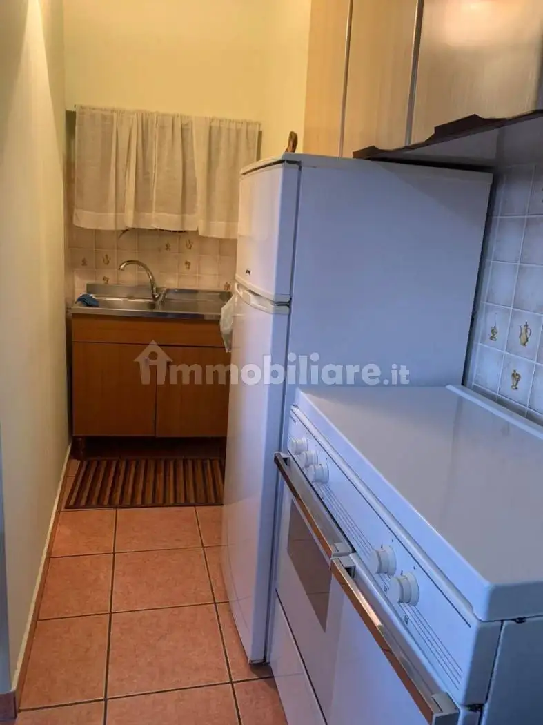 Monolocale via Giuseppe Garibaldi 40, Castelluccio Superiore - foto 2