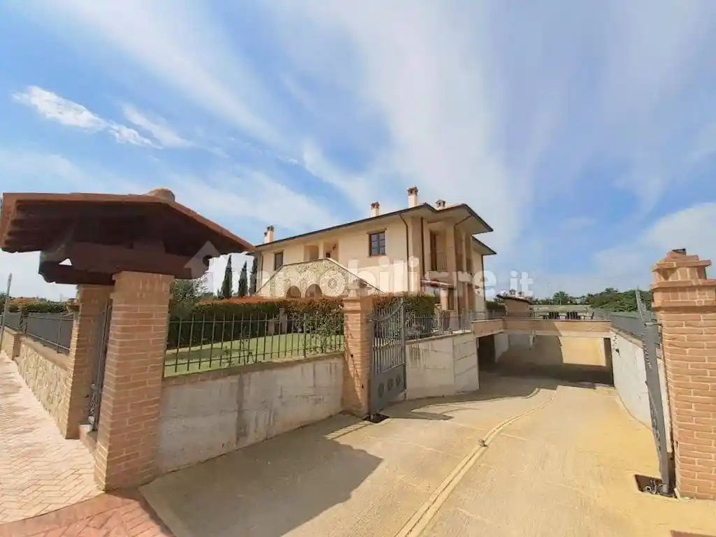 Appartamento in vendita a Castiglione del Lago