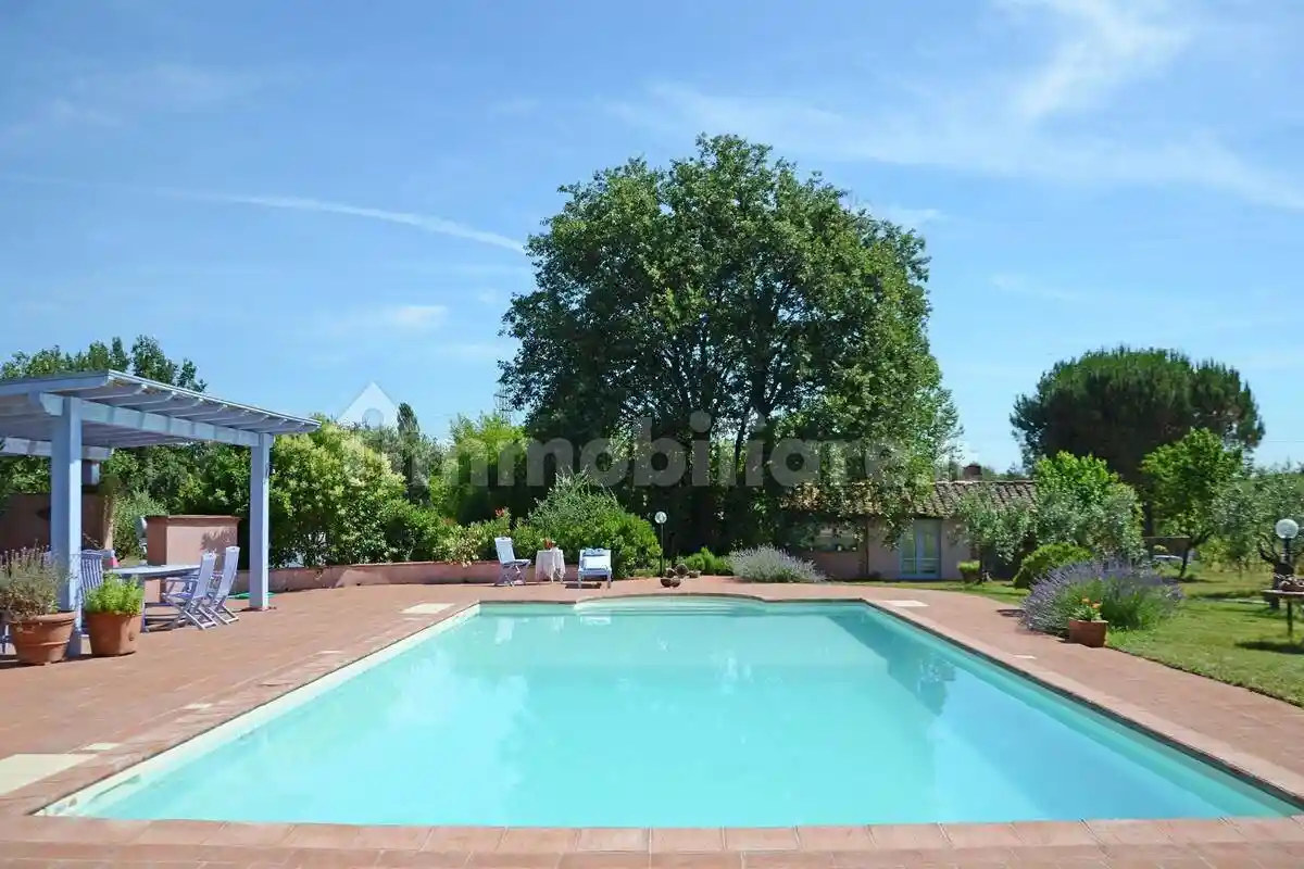 Rustico - Casale in vendita a Altopascio