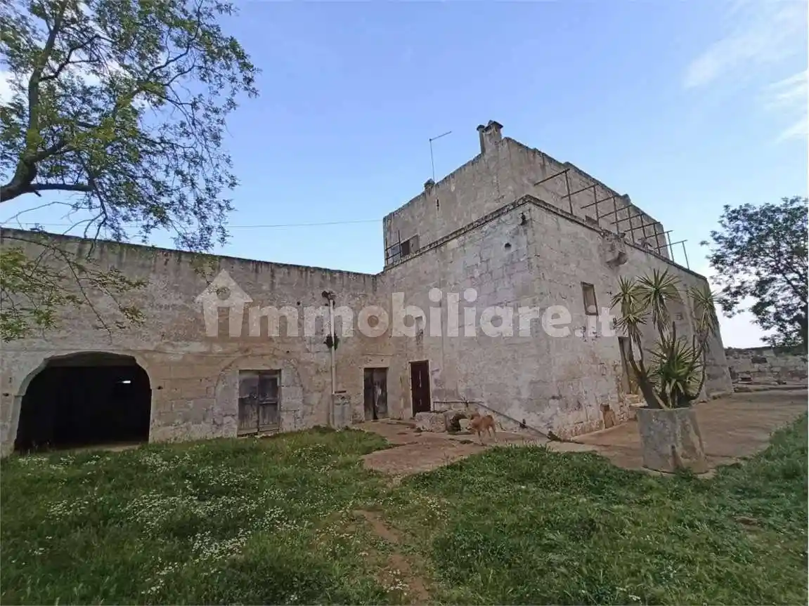 Rustico - Casale in vendita a Carovigno