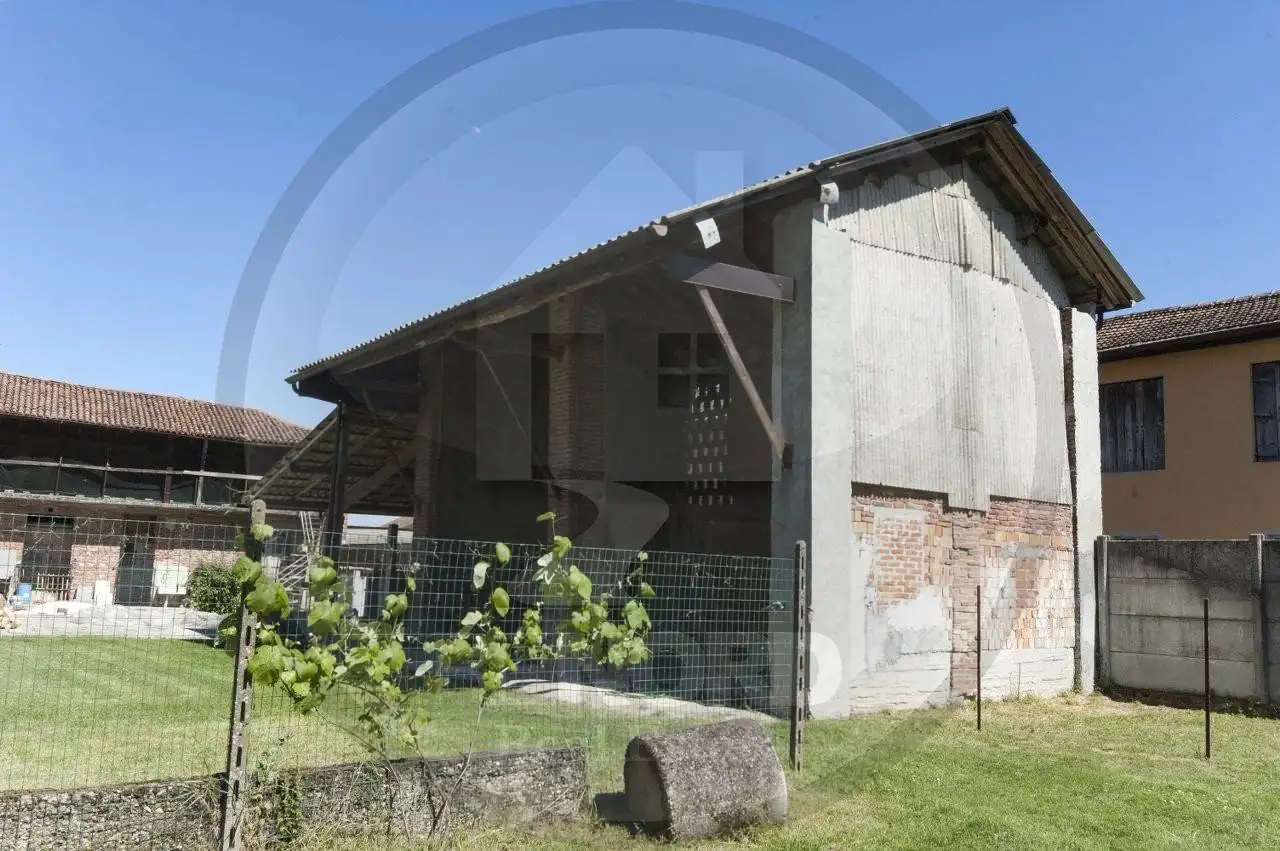 Rustico - Casale in vendita a Magherno