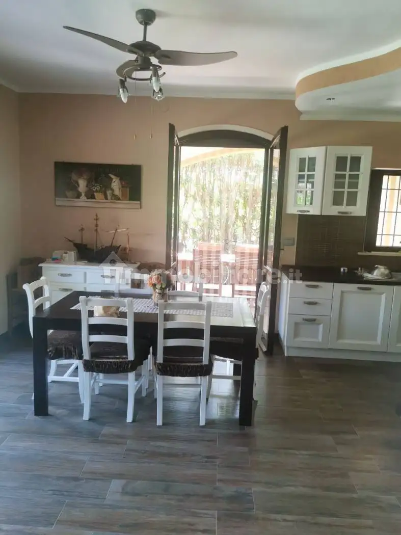 Villa in vendita a Cassano all'Ionio