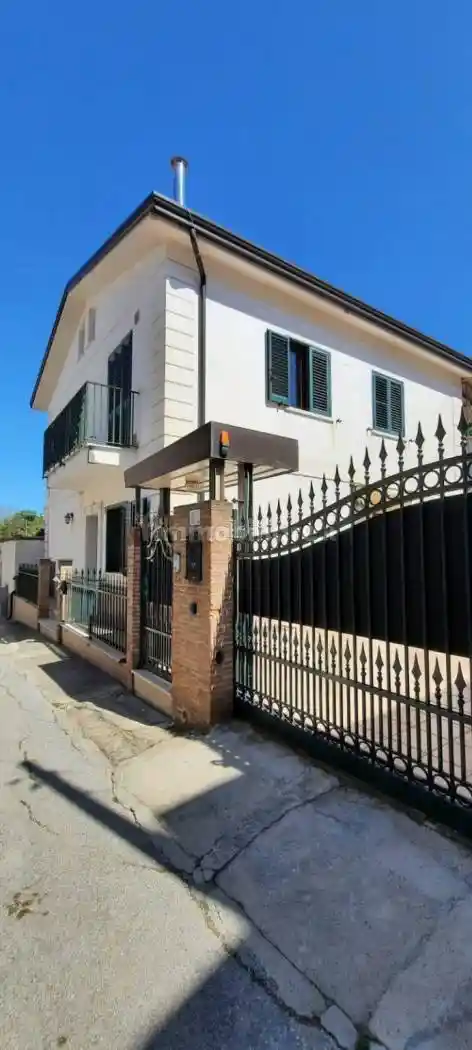 Appartamento in vendita a Sant'Agata de' Goti