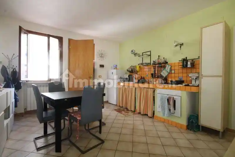 Appartamento in vendita a Sassetta