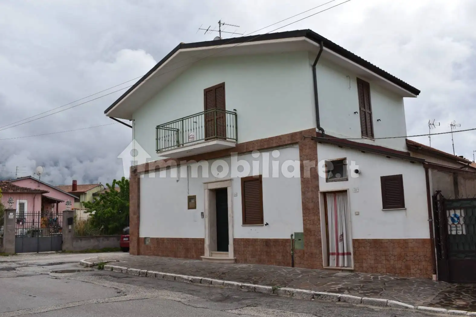 Casa indipendente in vendita a Trasacco