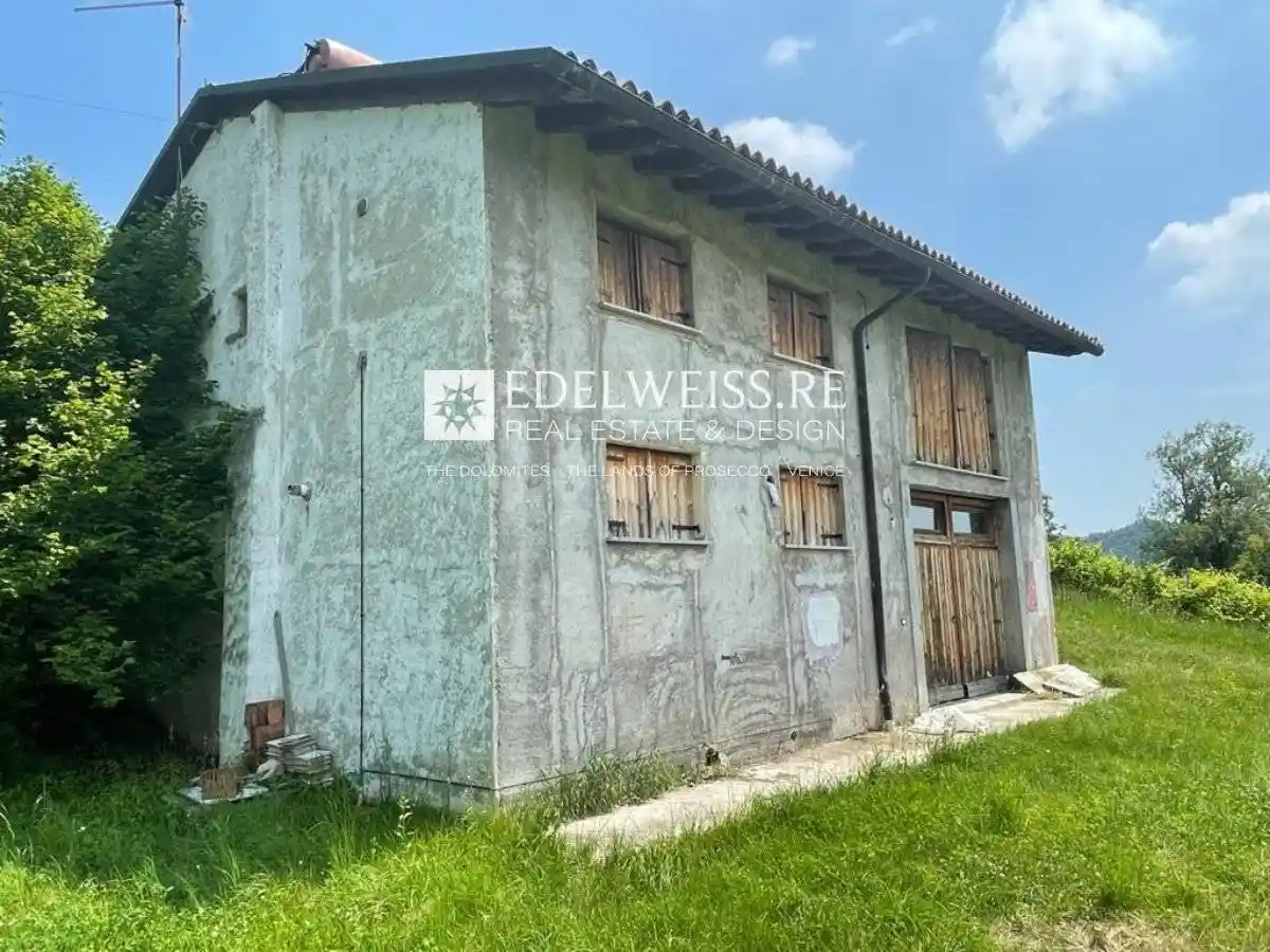 Rustico - Casale in vendita a Tarzo