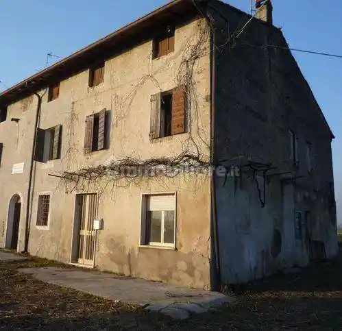 Rustico - Casale in vendita a Mozzecane