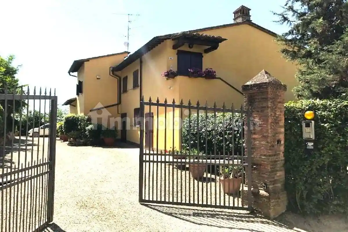 Rustico - Casale in vendita a Castelfiorentino