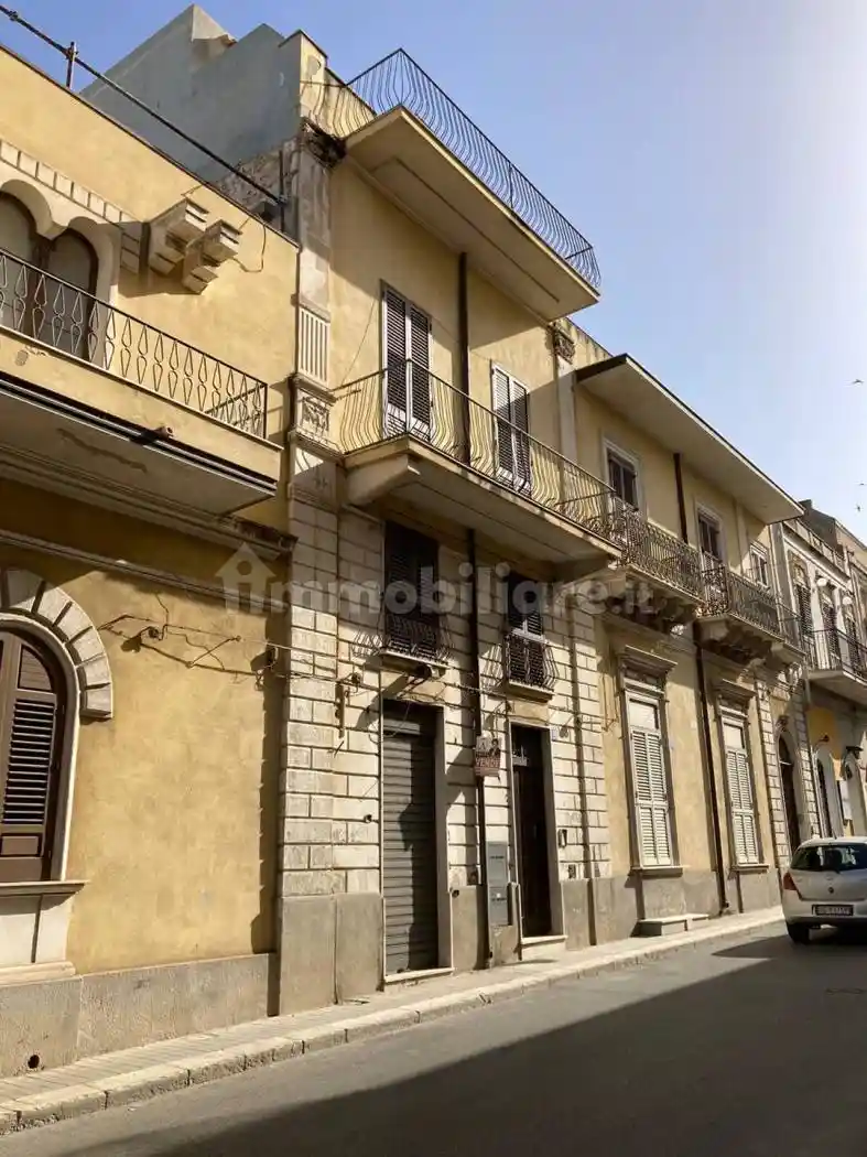 Casa indipendente in vendita a Pachino