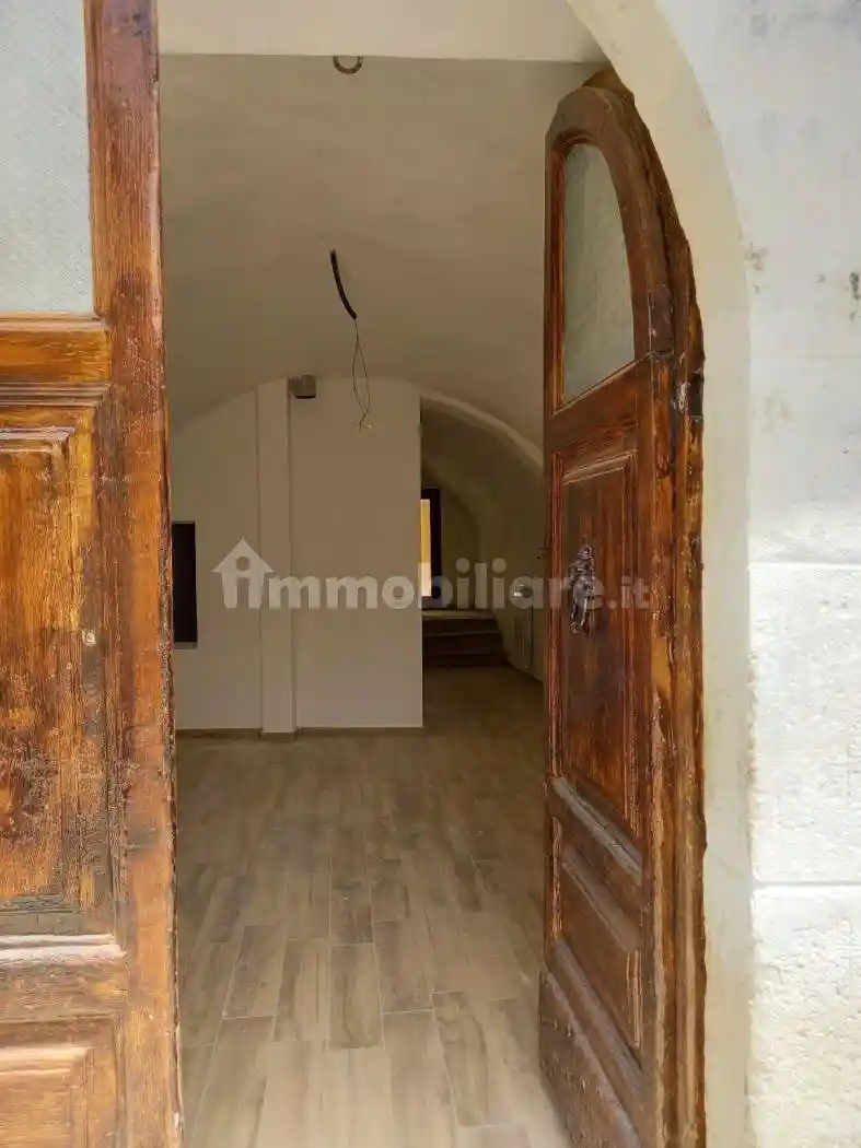 Palazzo - Edificio in Vendita - foto 2