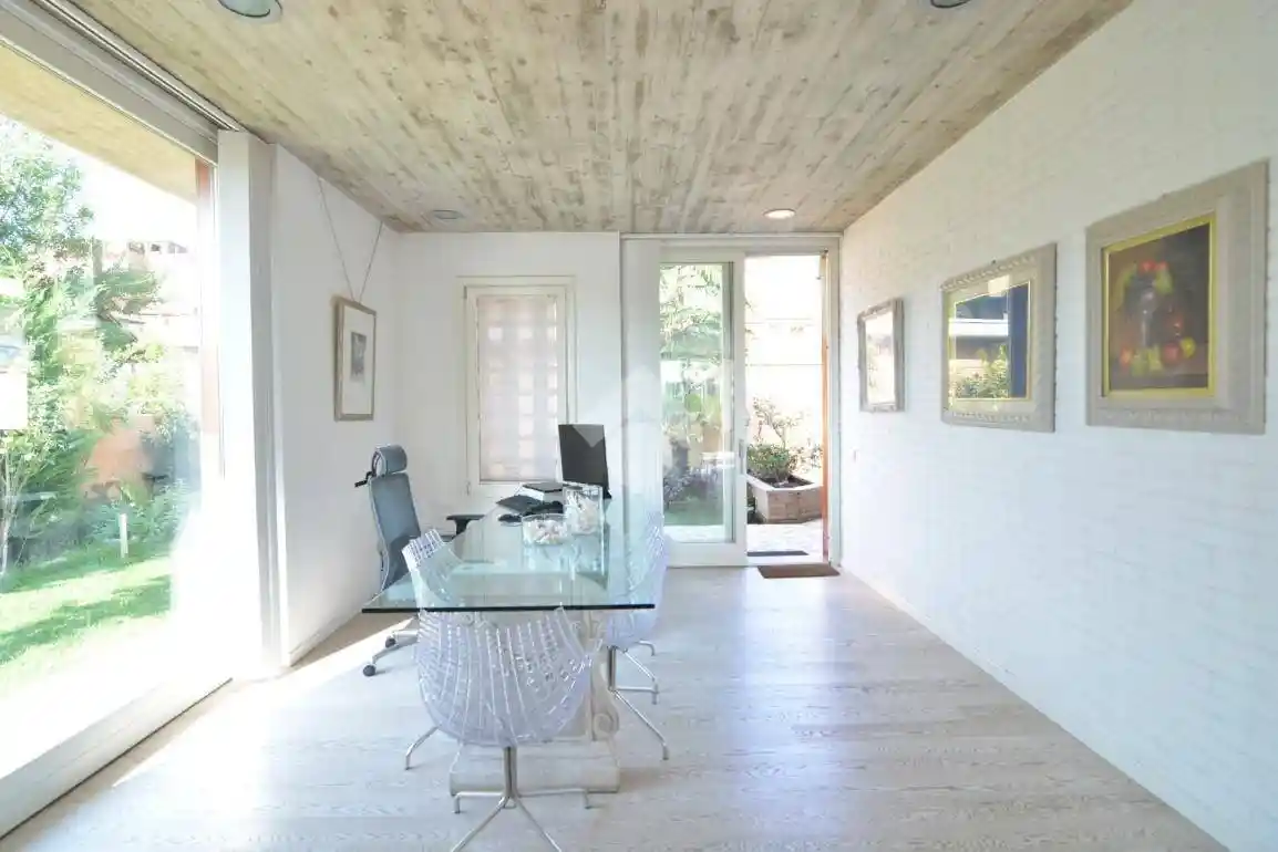 Villa in vendita a Bernareggio