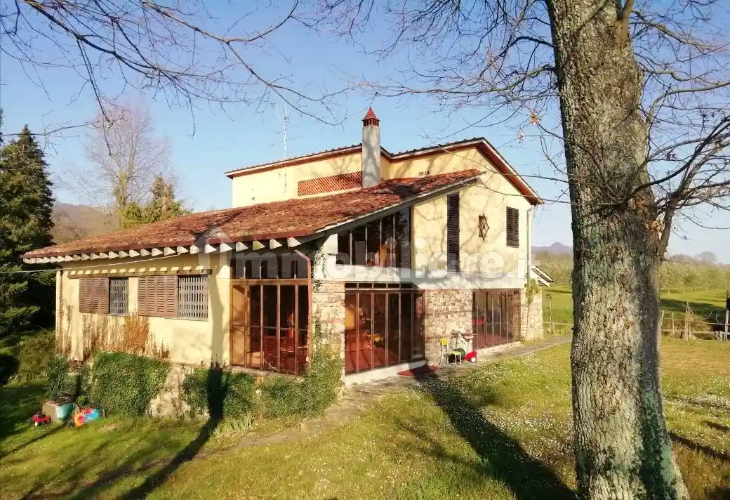 Villa in vendita a Borgo San Lorenzo