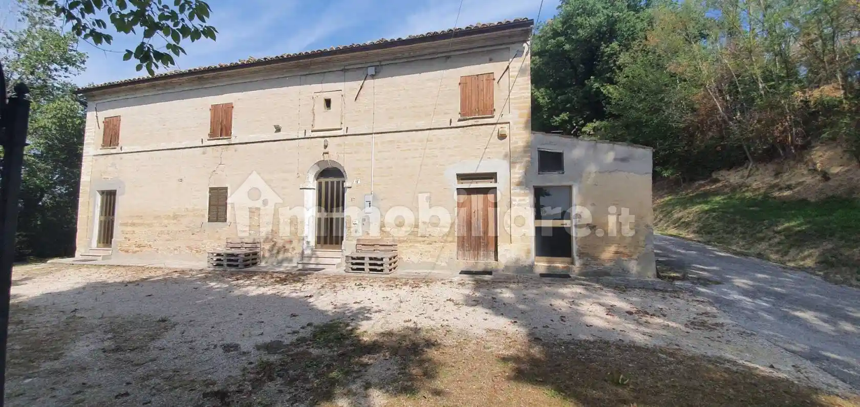 Casa colonica Strada dell'Arzilla, Santa Maria dell'Arzilla, Pesaro - foto 5