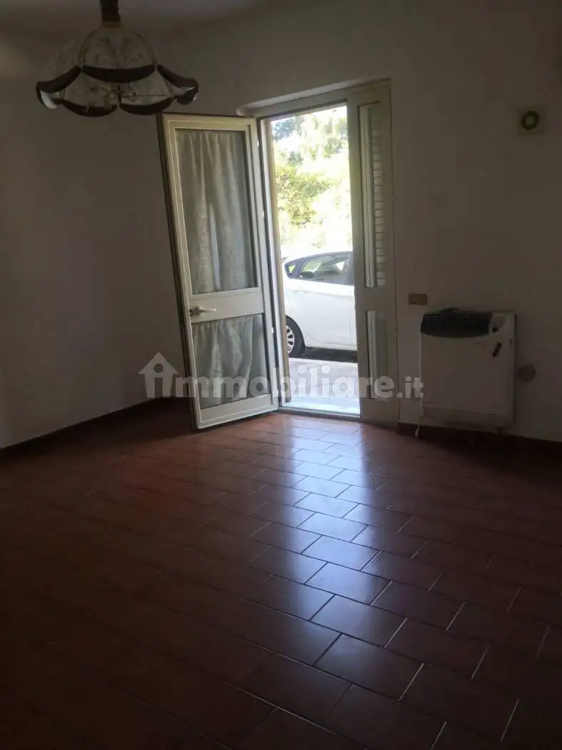 Appartamento via H Macello, Alia - foto 2