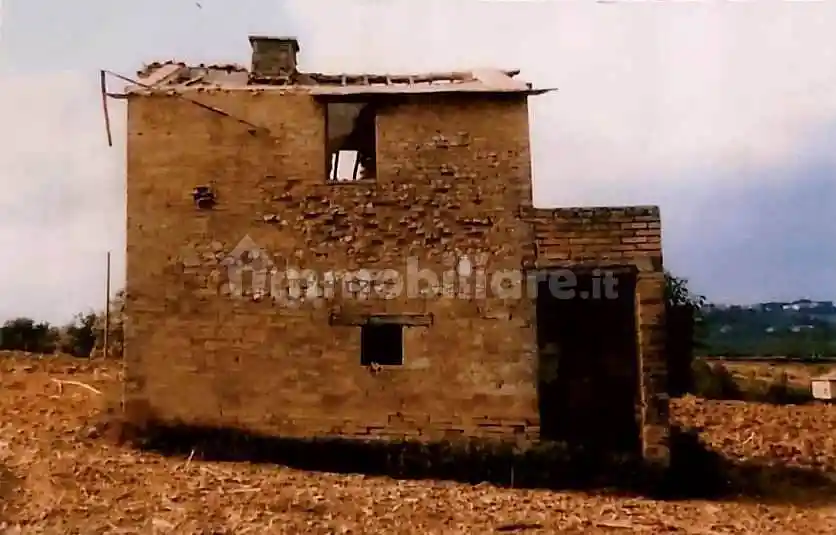 Rustico - Casale in vendita a Montefalco