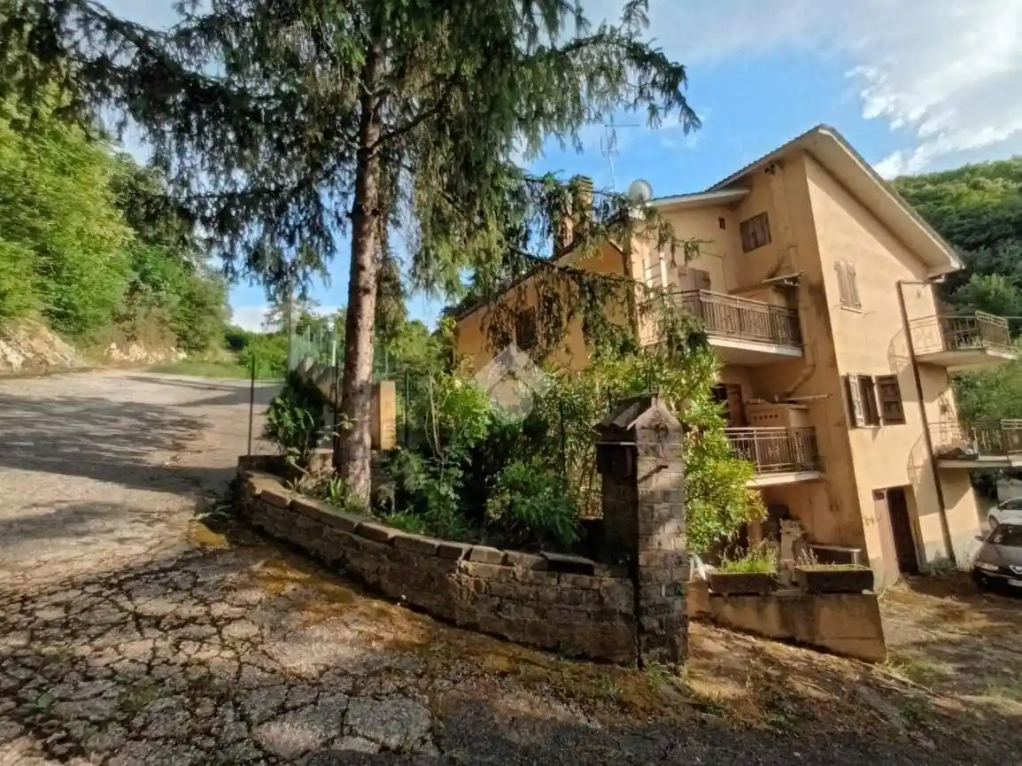 Villa in vendita a Bellegra