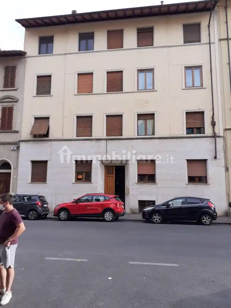 Appartamento in vendita a Firenze