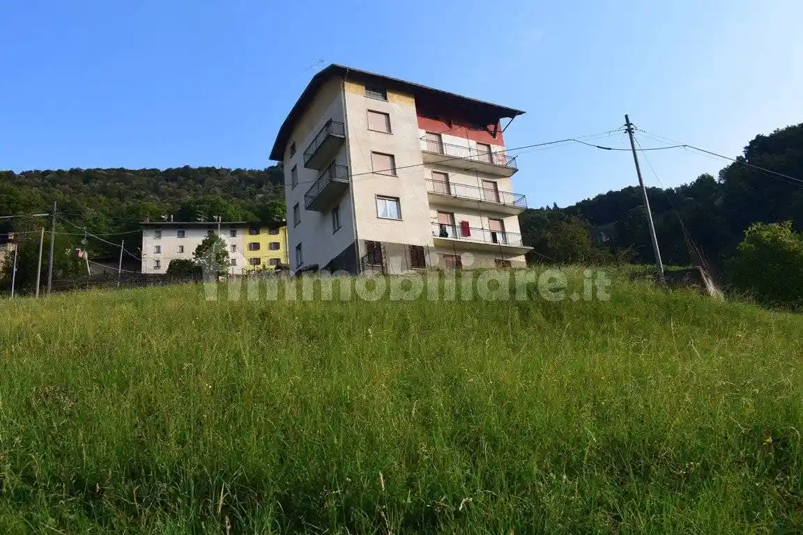 Appartamento in vendita a Oltre il Colle